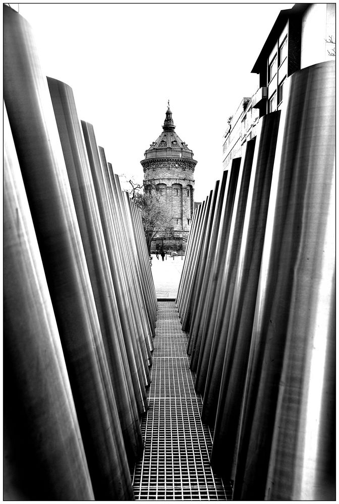 Blick auf den Mannheimer Wasserturm