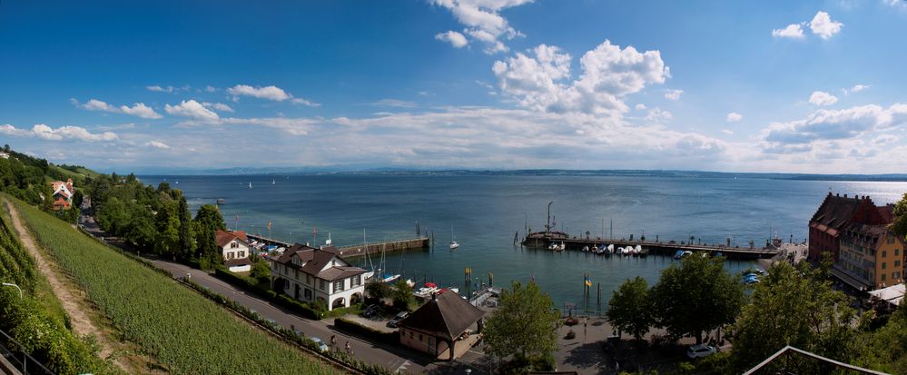 Blick auf den Meersburger Hafen