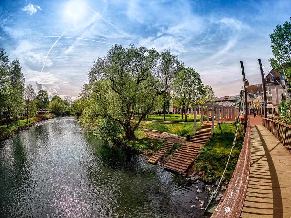 Blick auf den neuen Wupperzugang in Leichlingen