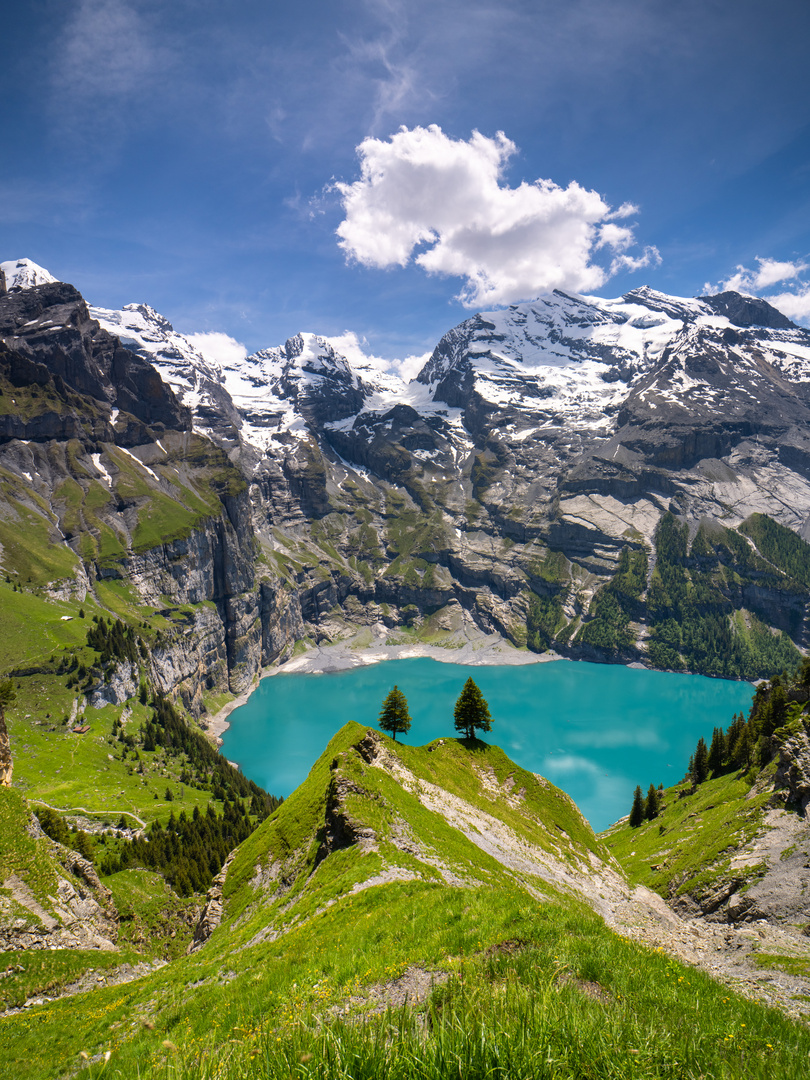 Blick auf den Oeschinensee