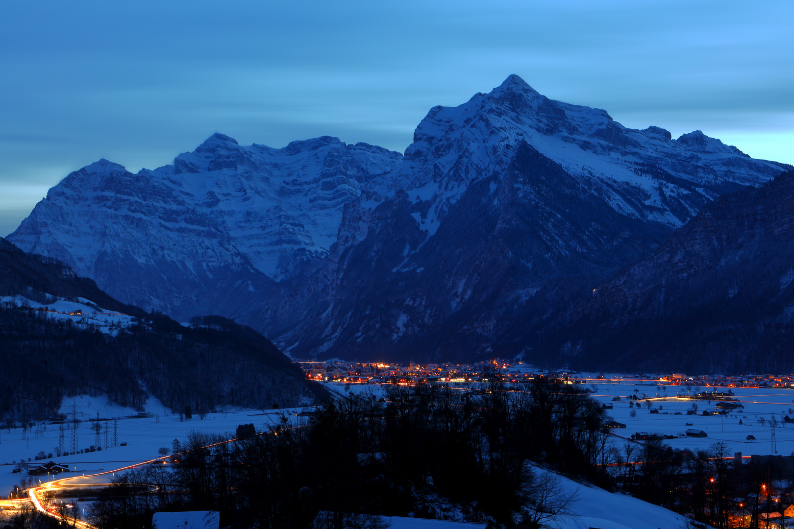 Blick auf den Rauti und Glärnisch 