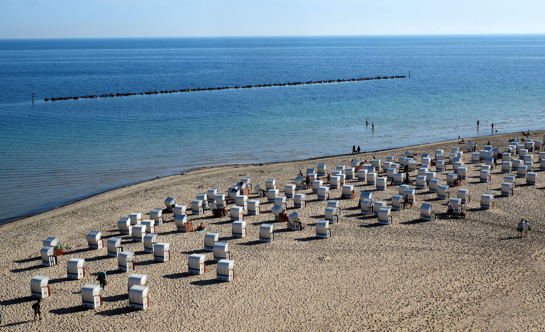 Blick auf den Strand von Sellin...