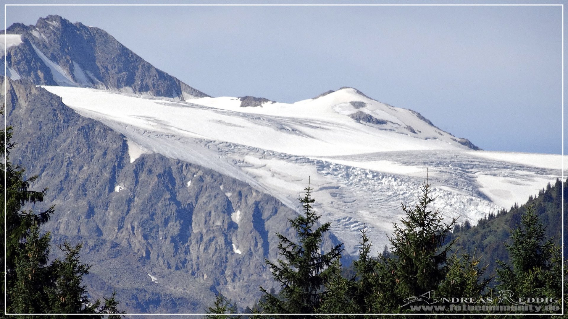 Blick auf den Stubaier Gletscher - 04.08.2015