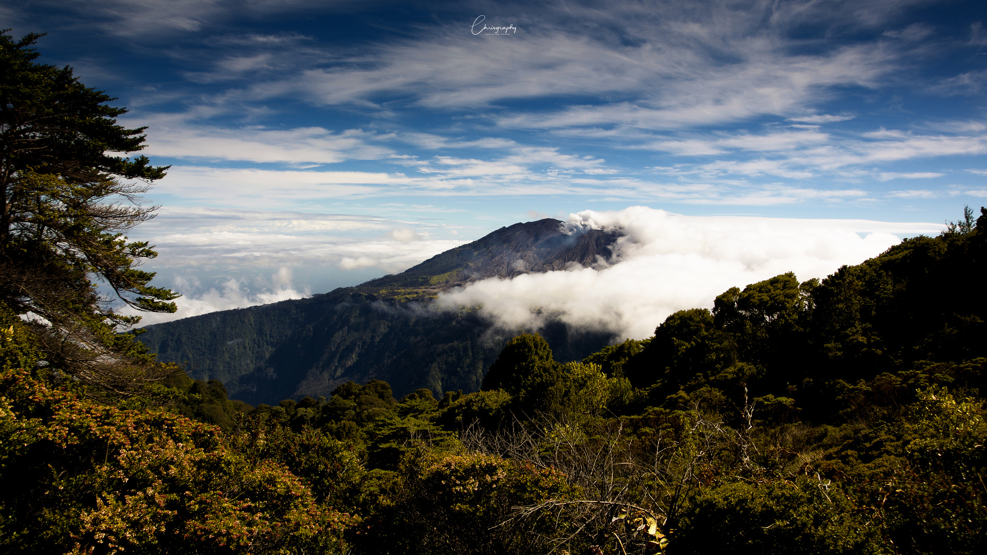 Blick auf den Turrialba Vulkan