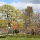 Blick auf den Wandelgang im Schloßpark