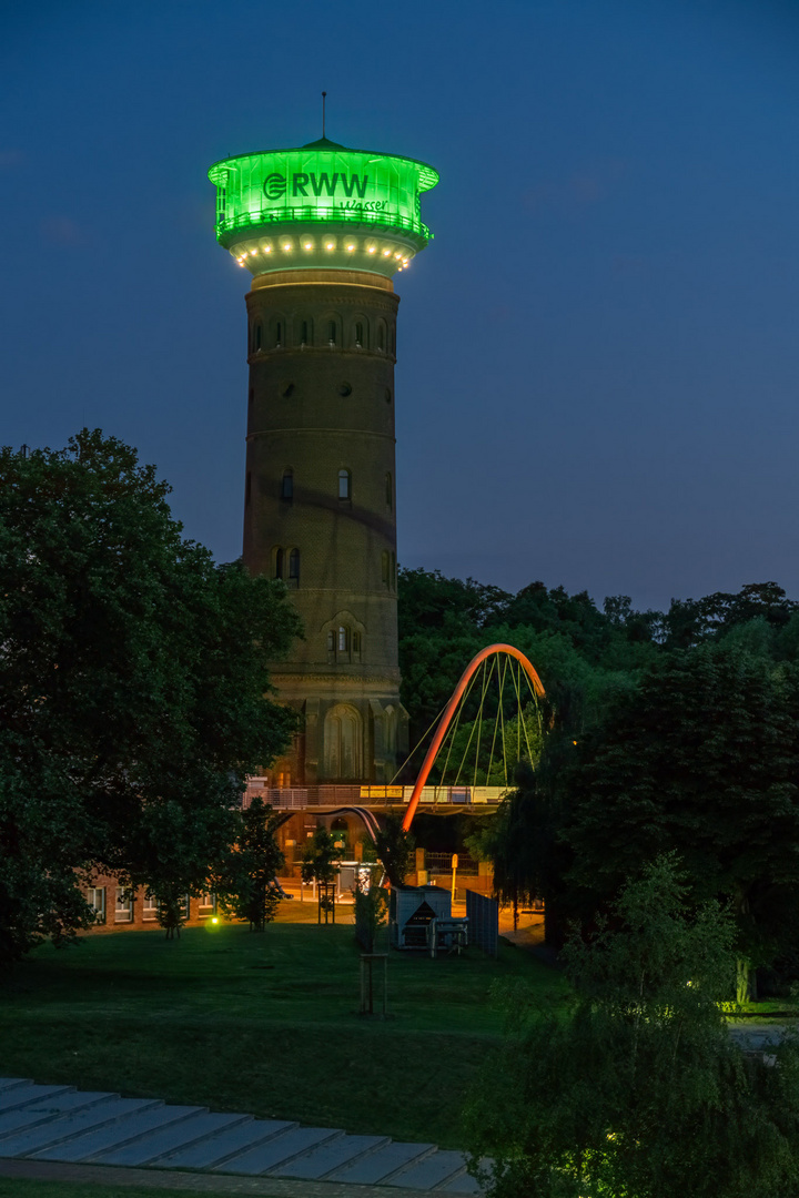 Blick auf den Wasserturm…