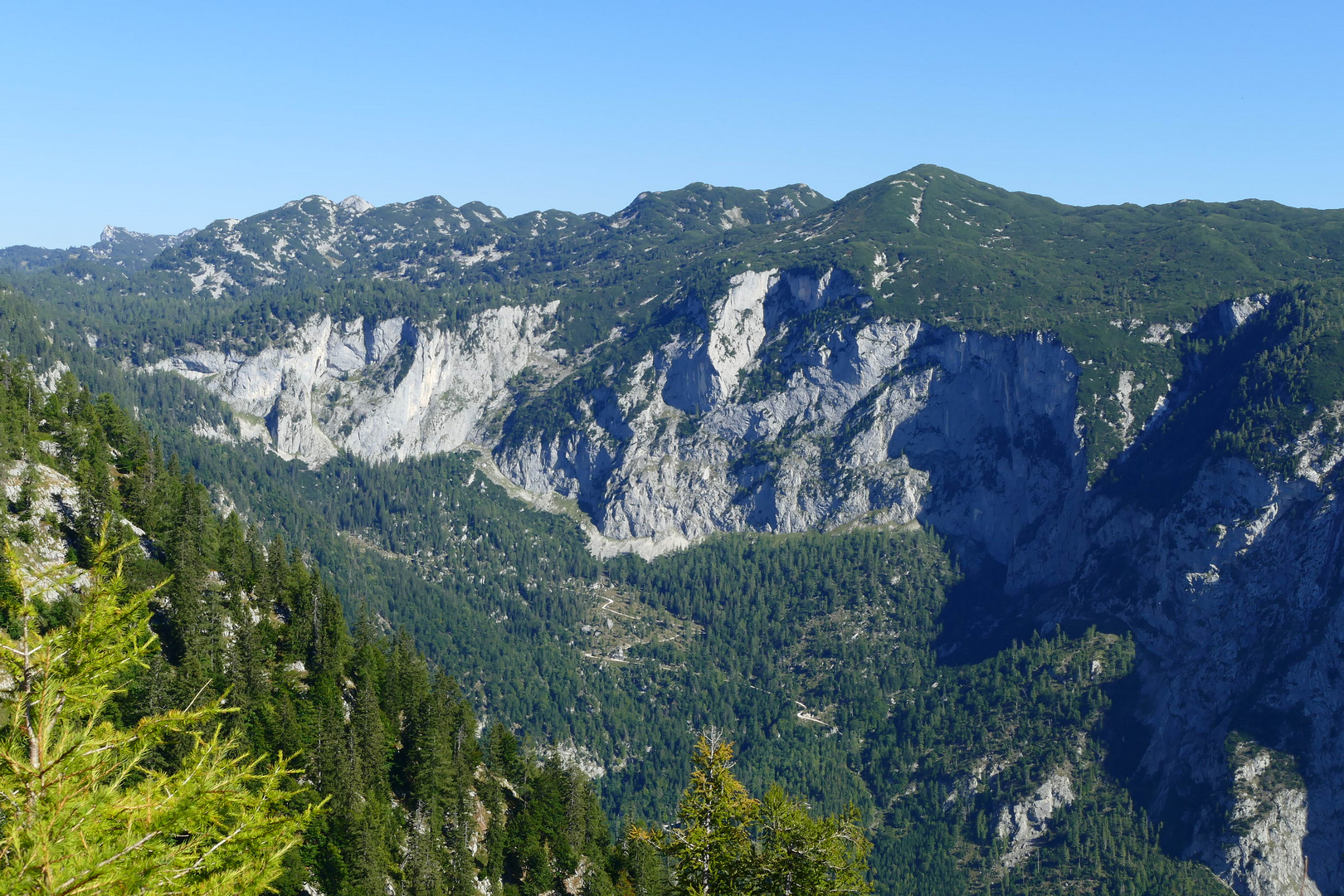 Blick auf den Weg ins Tote Gebirge