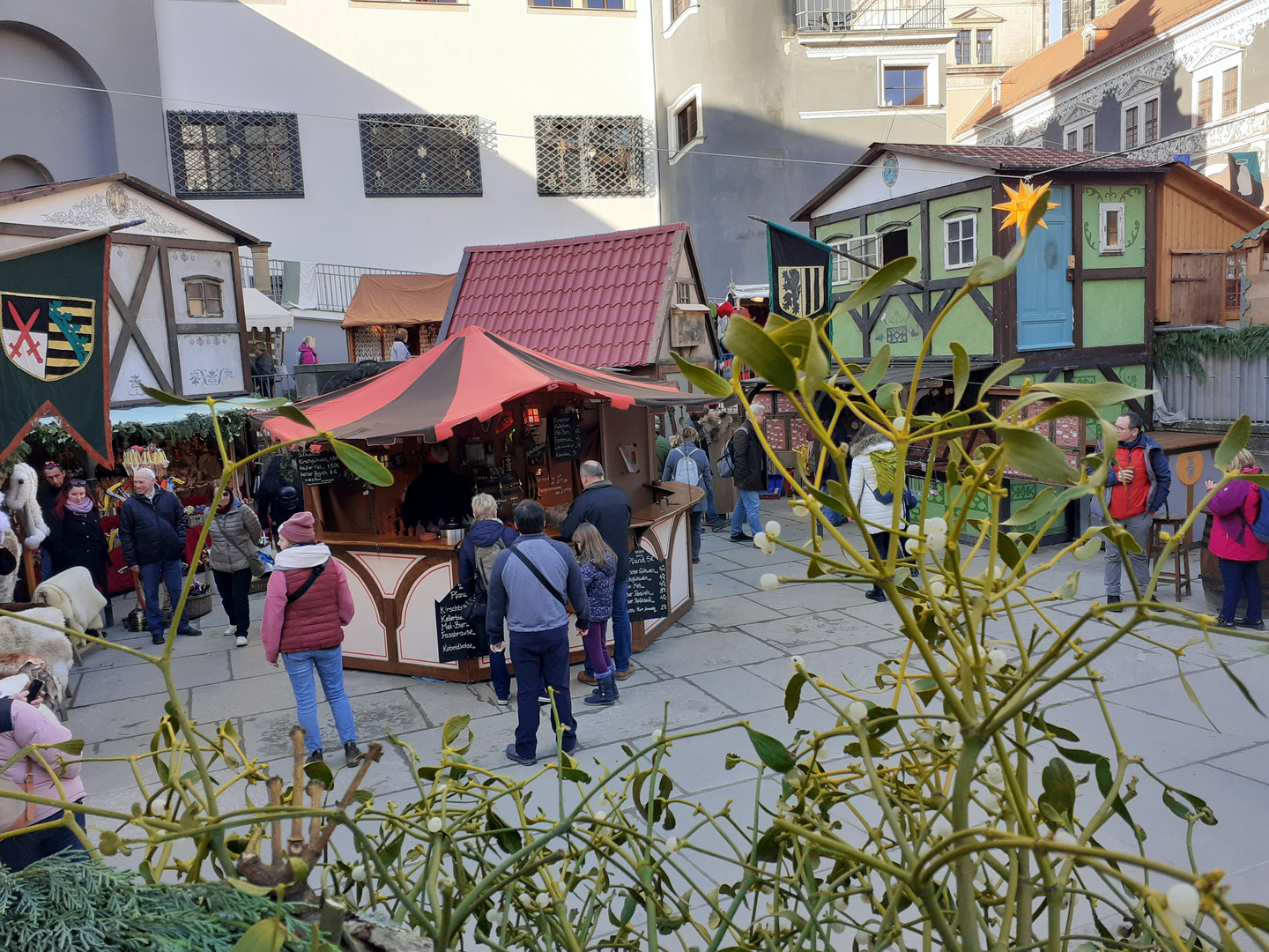 Blick auf den Weihnachtsmarkt