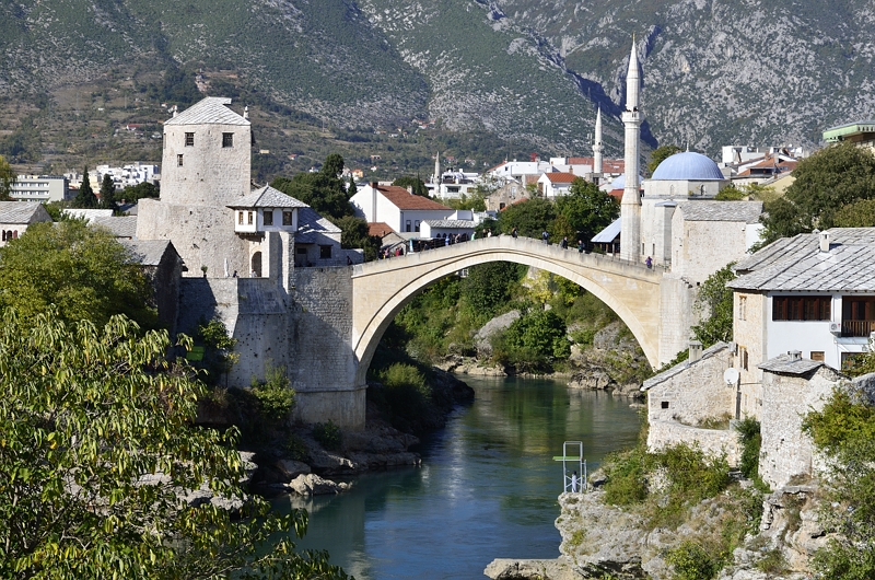 Blick auf die alte Brücke in Mostar (Stari Most)