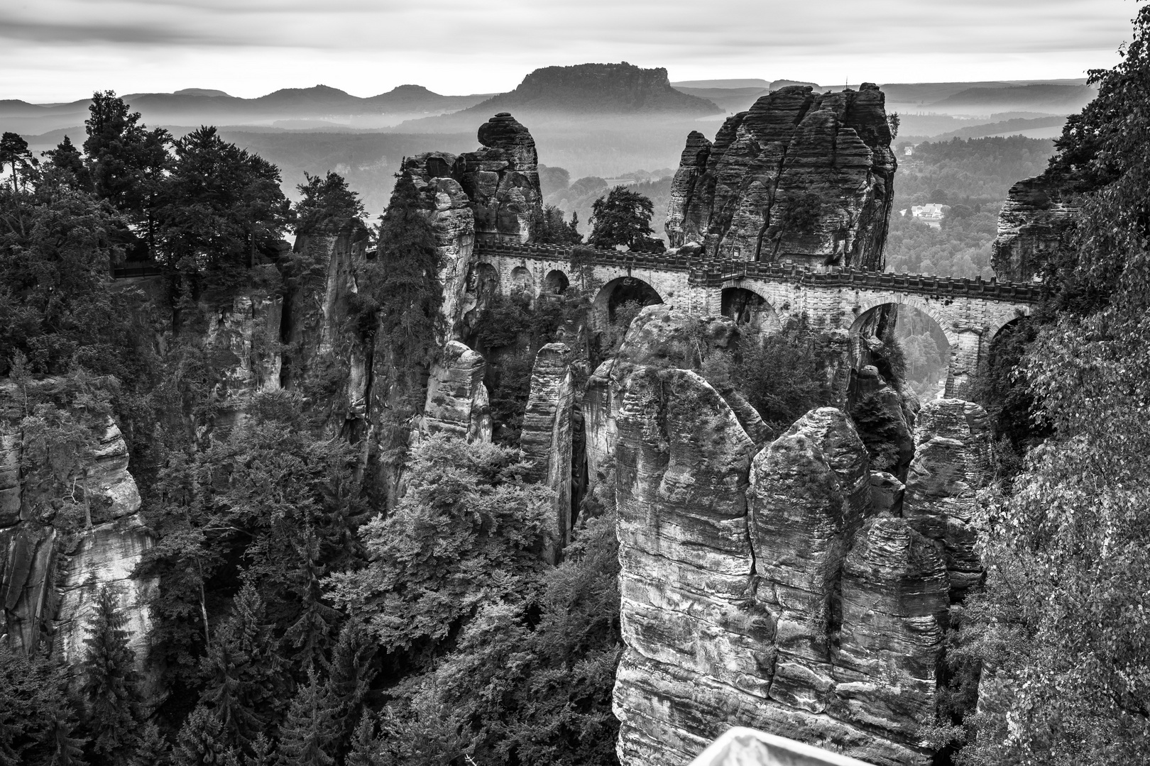 Blick auf die Basteibrücke