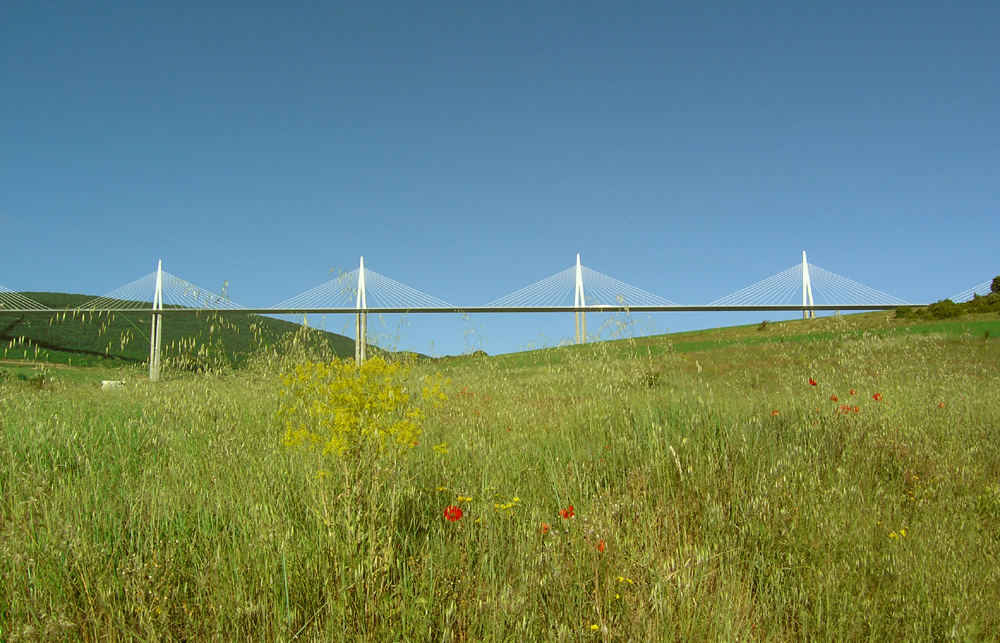 Blick auf die Brücke von Millau 2.Version