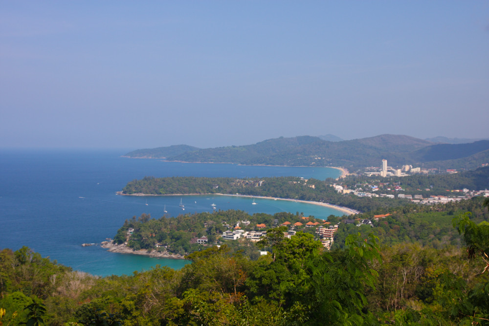 Blick auf die Buchten von Phuket