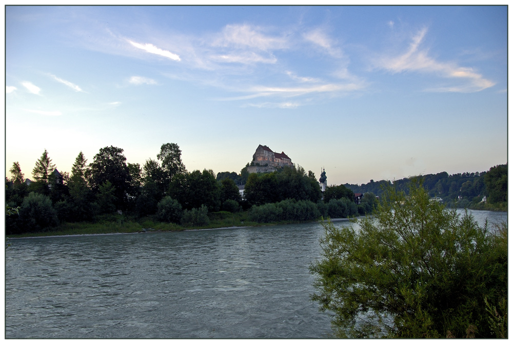 Blick auf die Burg in Burghausen.