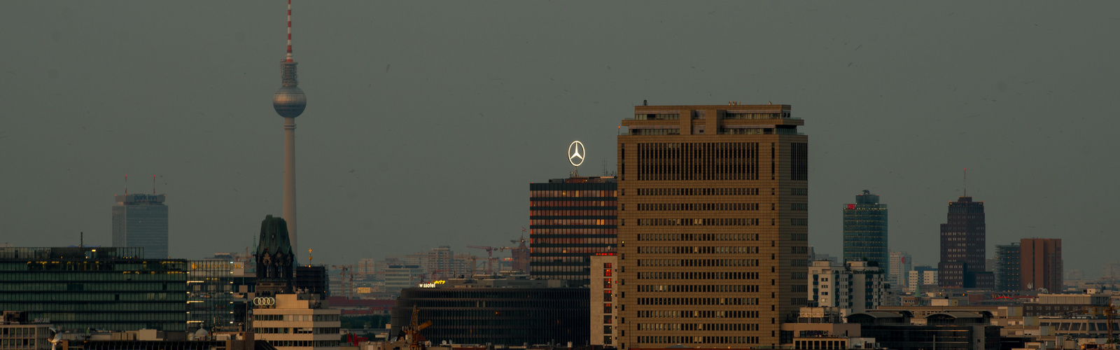 Blick auf die City von Berlin