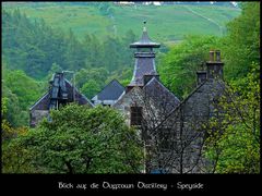 Blick auf die Dufftown Distillery - Speyside