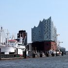 Blick auf die Elbphilharmonie