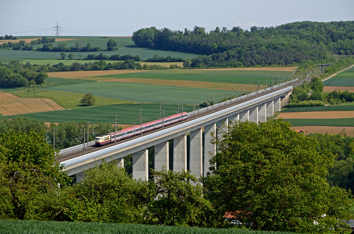 Blick auf die Enztalbrücke