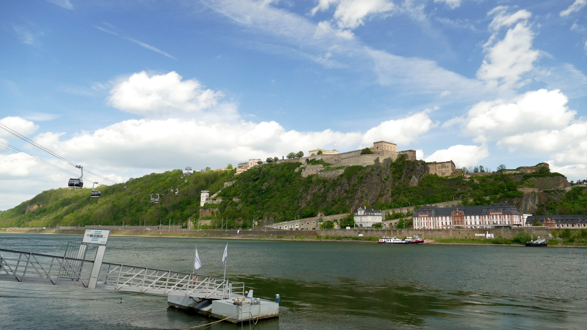 °°°° Blick auf die Festung °°°°