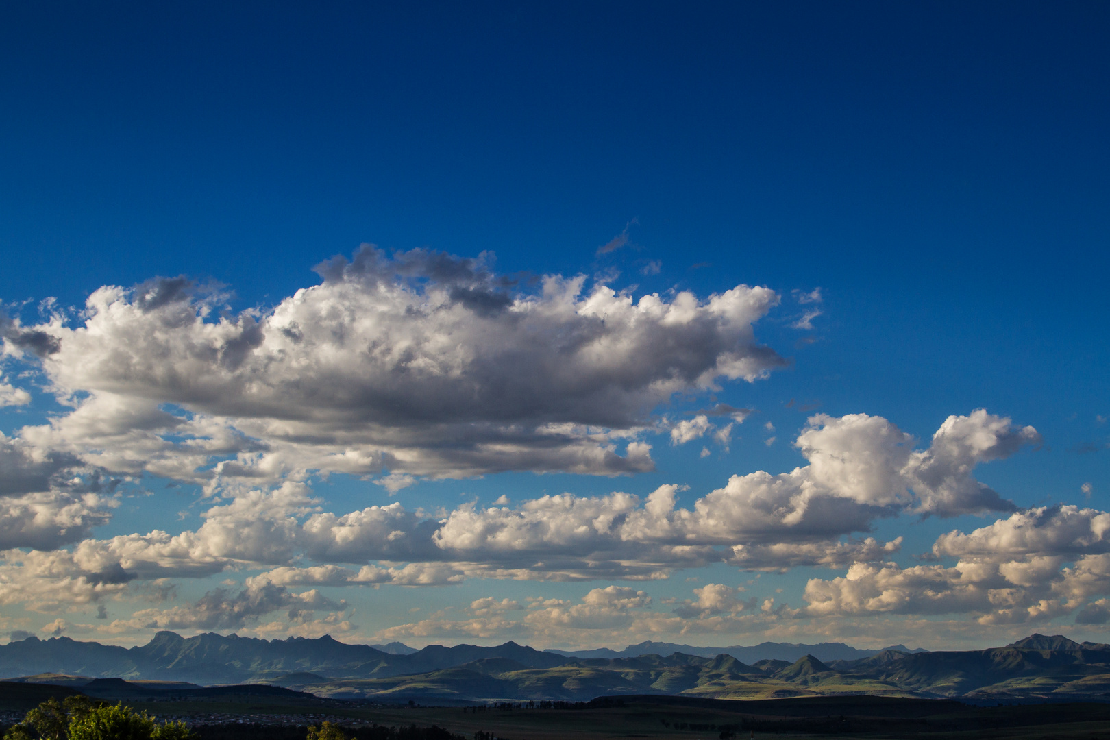 Blick auf die Gipfel von Lesotho