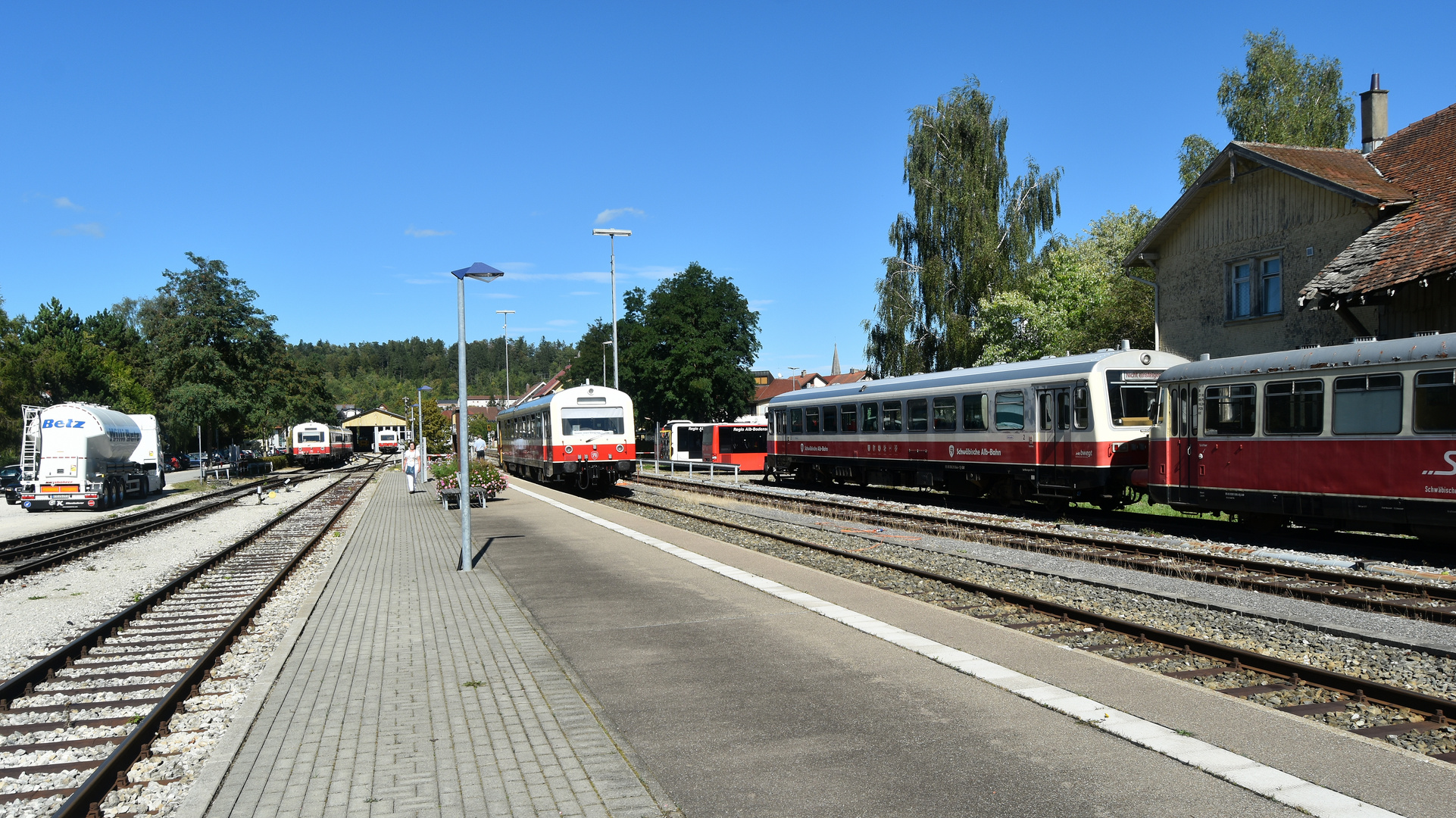 Blick auf die Gleisanlagen der SAB im Bf Münsingen 20.9.2023