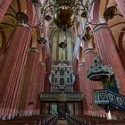 Blick auf die Hauptorgel in der Kirche St. Nikolai in Wismar...