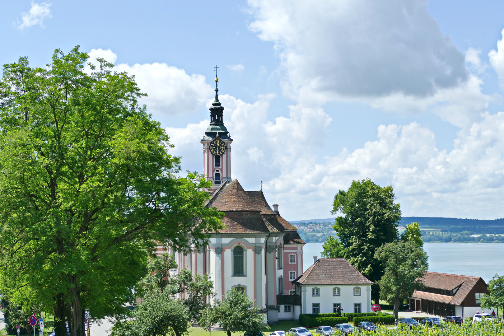 Blick auf die Klosterkirche Birnau