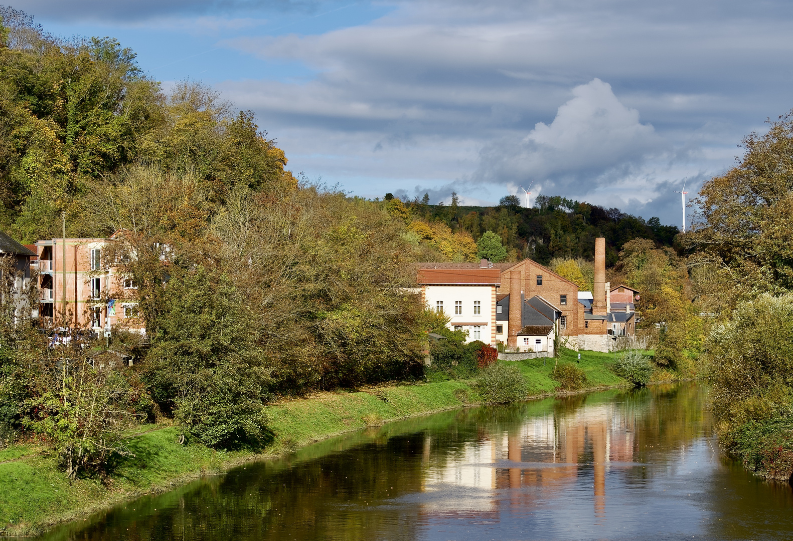 Blick auf die Lahn in Diez