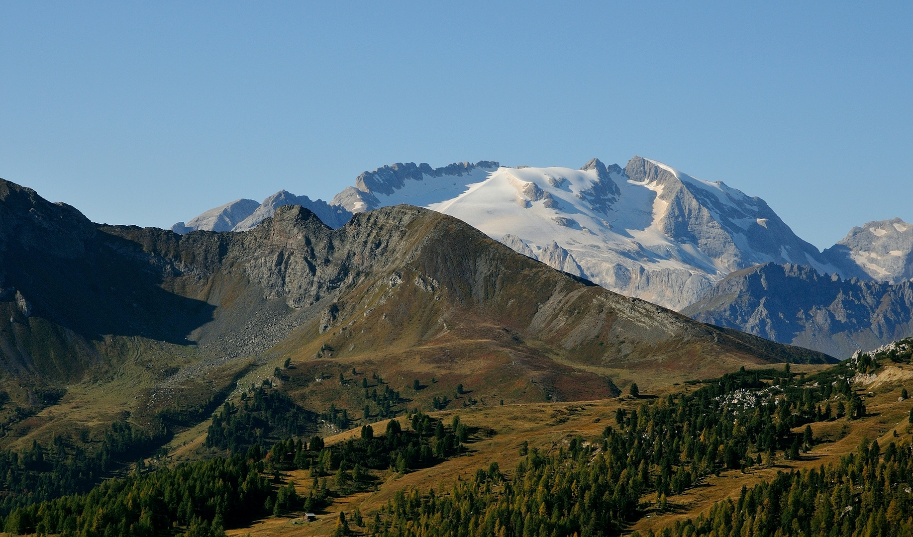 Blick auf die Marmolata vom Valparola-Paß beim Forte Tre Sassi...