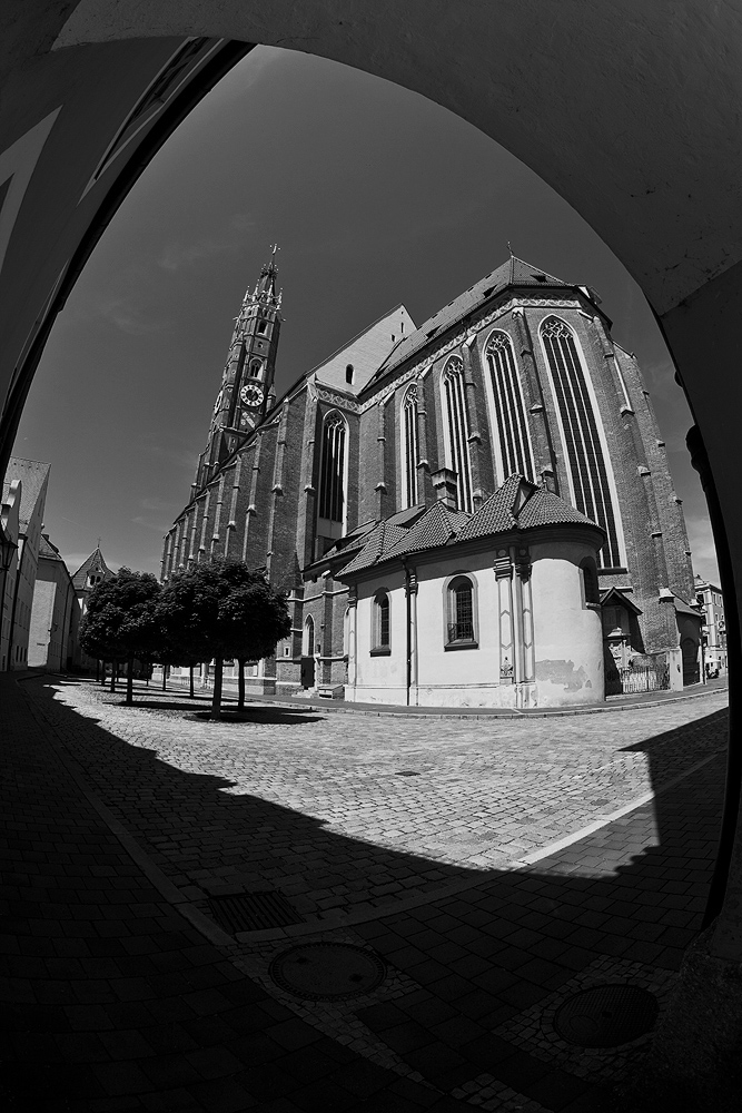 Blick auf die Martinskirche!