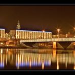 ...blick auf die nibelungenbrücke...