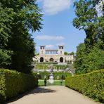 Blick auf die Orangerie Potsdam