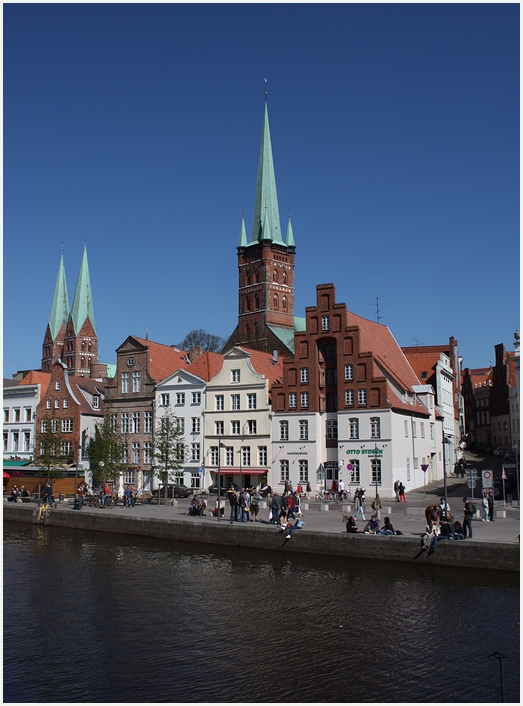 Blick auf die Petrikirche