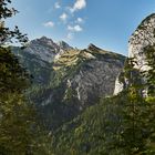 Blick auf die Roßkopfspitze und die Rüderkarspitze