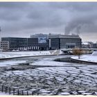 blick auf die spree vom lehrterbahnhof aus