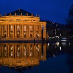 Blick auf die Staatsoper Stuttgart "Blaue Stunde"