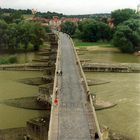 Blick auf die Steinerne Brücke in Regensburg