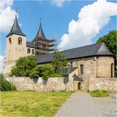 Blick auf die Stiftskirche St. Cyriakus Frose /Anhalt