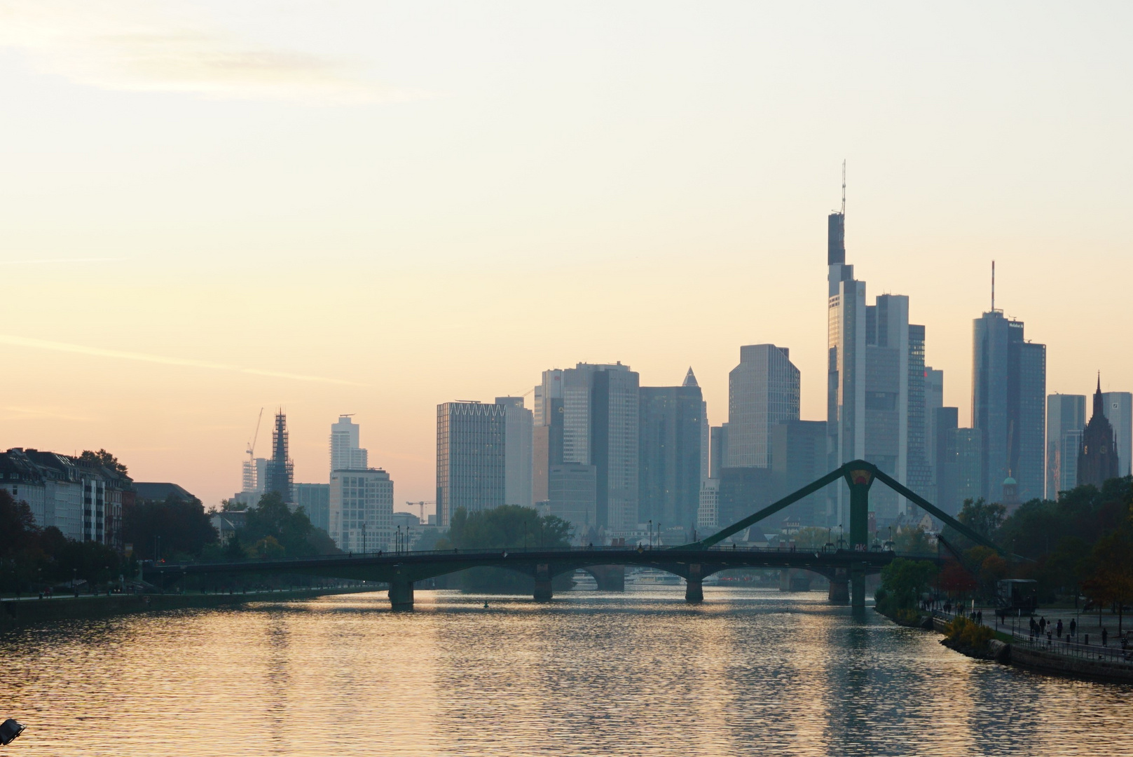 Blick auf die Stilette von Frankfurt/Main 