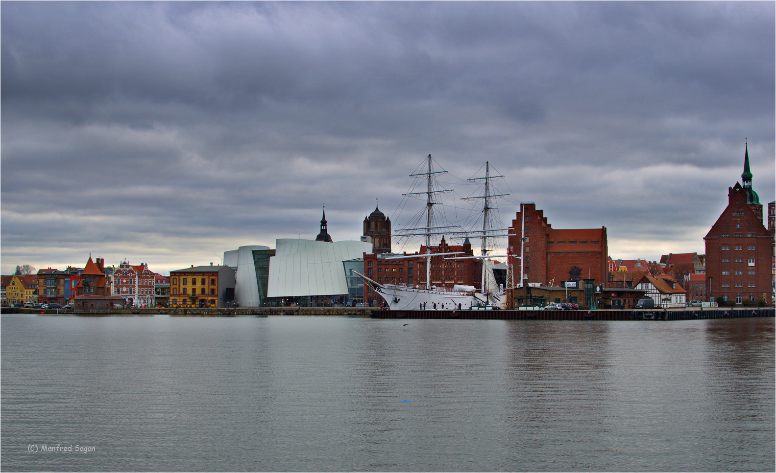 Blick auf die Stralsunder Hafeninsel