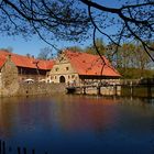 Blick auf die Vorburg . . .