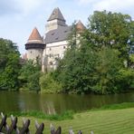 Blick auf die Wasserburg Heidenreichsstein