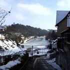 Blick auf die zugefrorene Lahn...