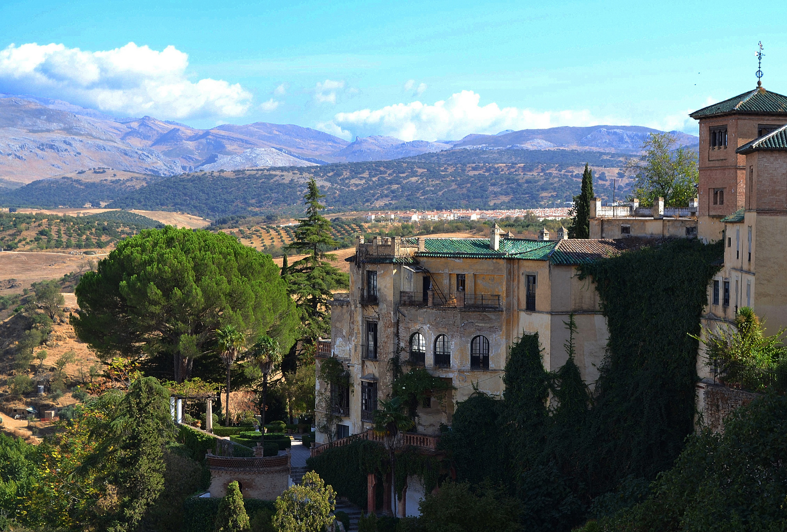 Blick auf eine antike Villa aus Ronda