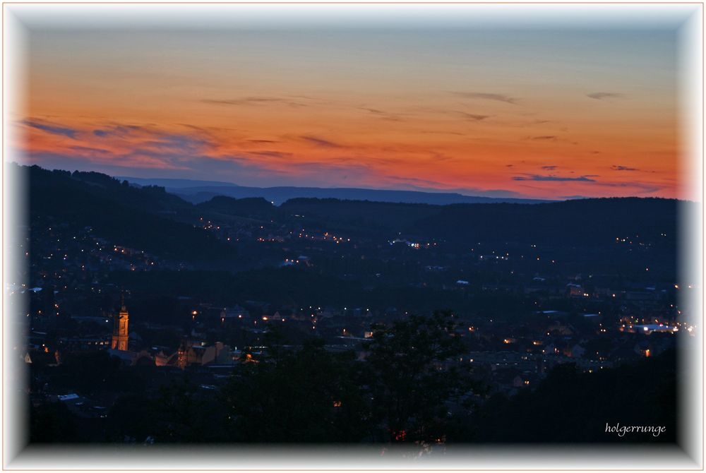 Blick auf Eisenach bei einsetzender Dämmerung