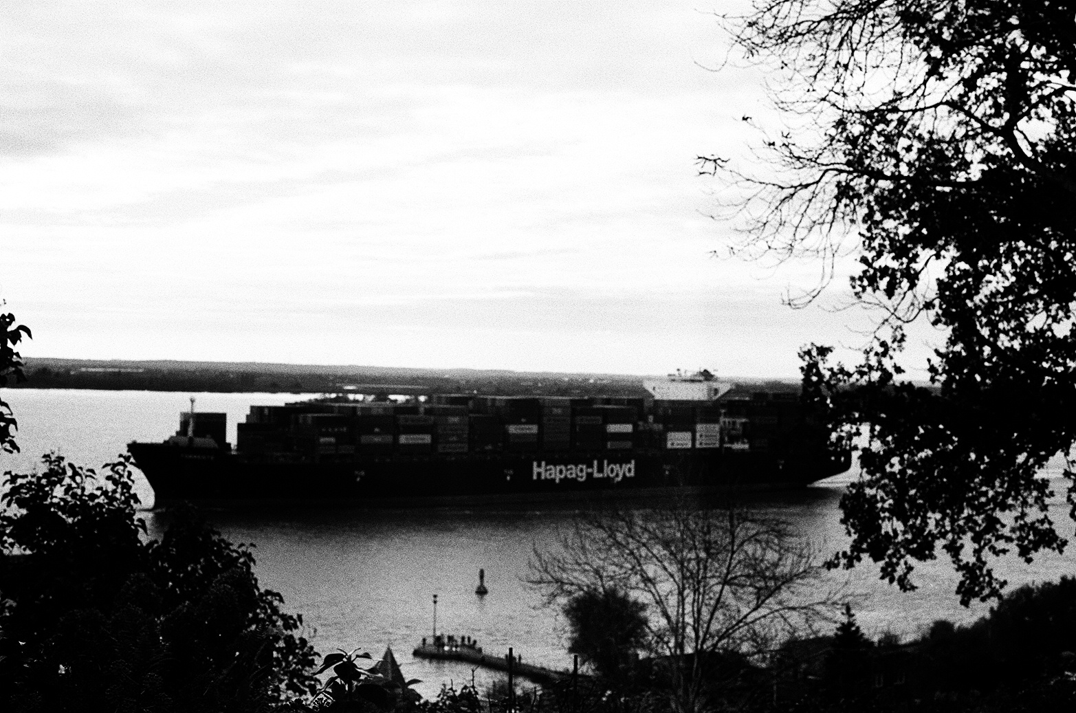 Blick auf Elbe von Blankenese