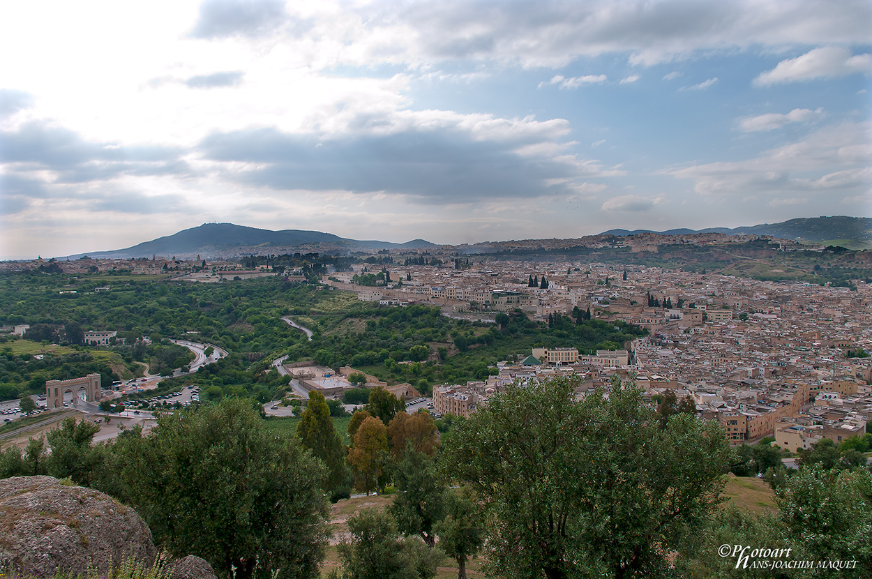 Blick auf Fès