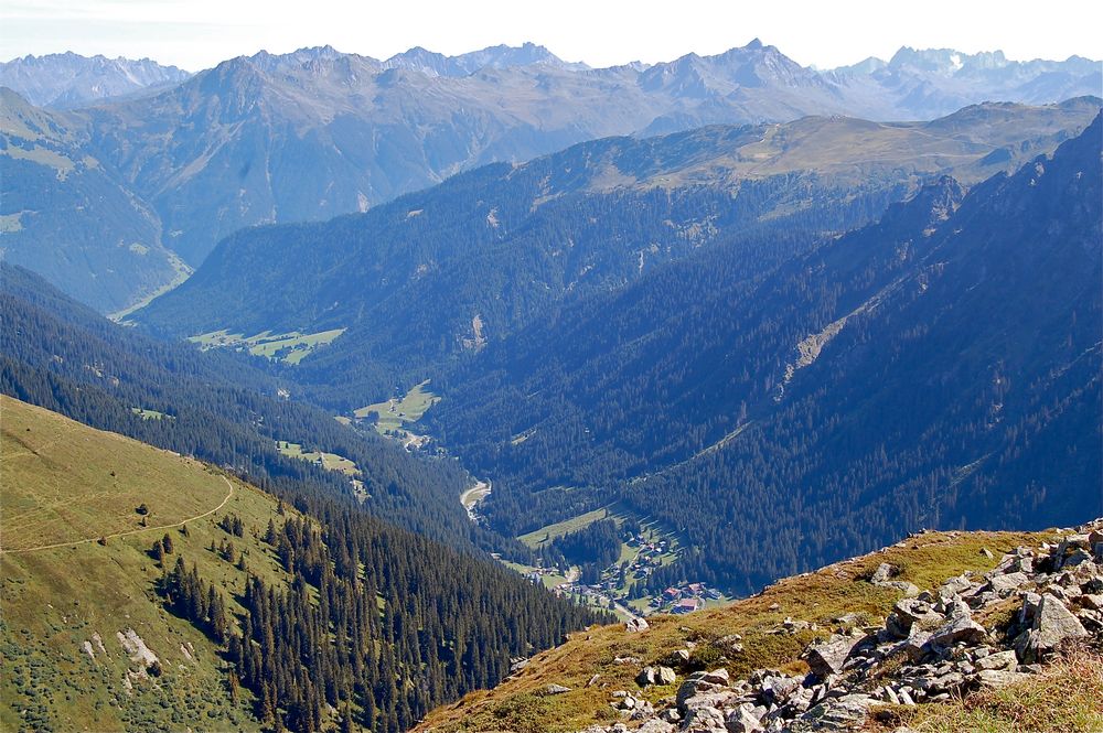 Blick auf Gargellen und die Montafoner Berge