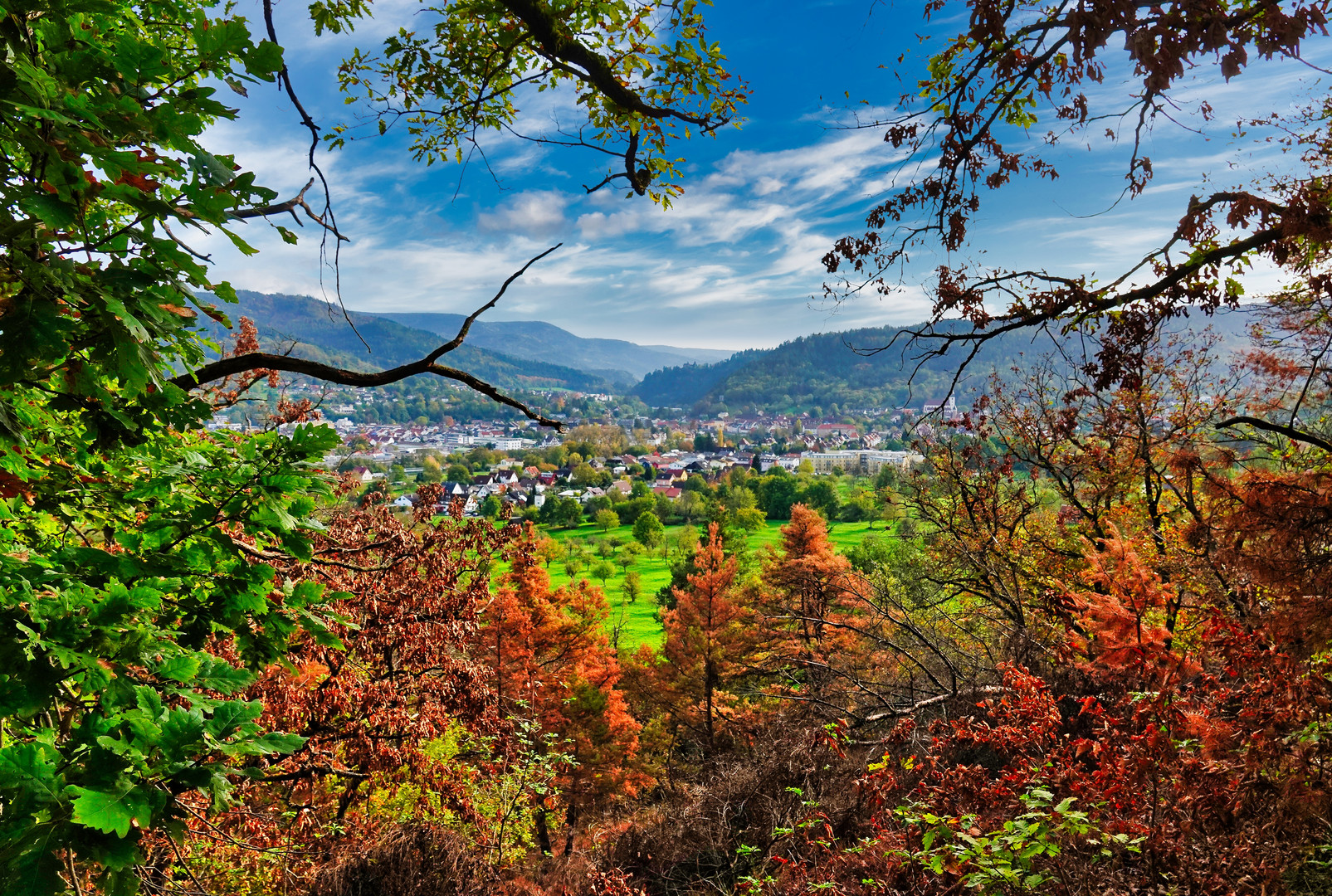 Blick auf Gernsbach 