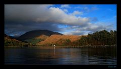 Blick auf Glenfinnan von Loch Shiel