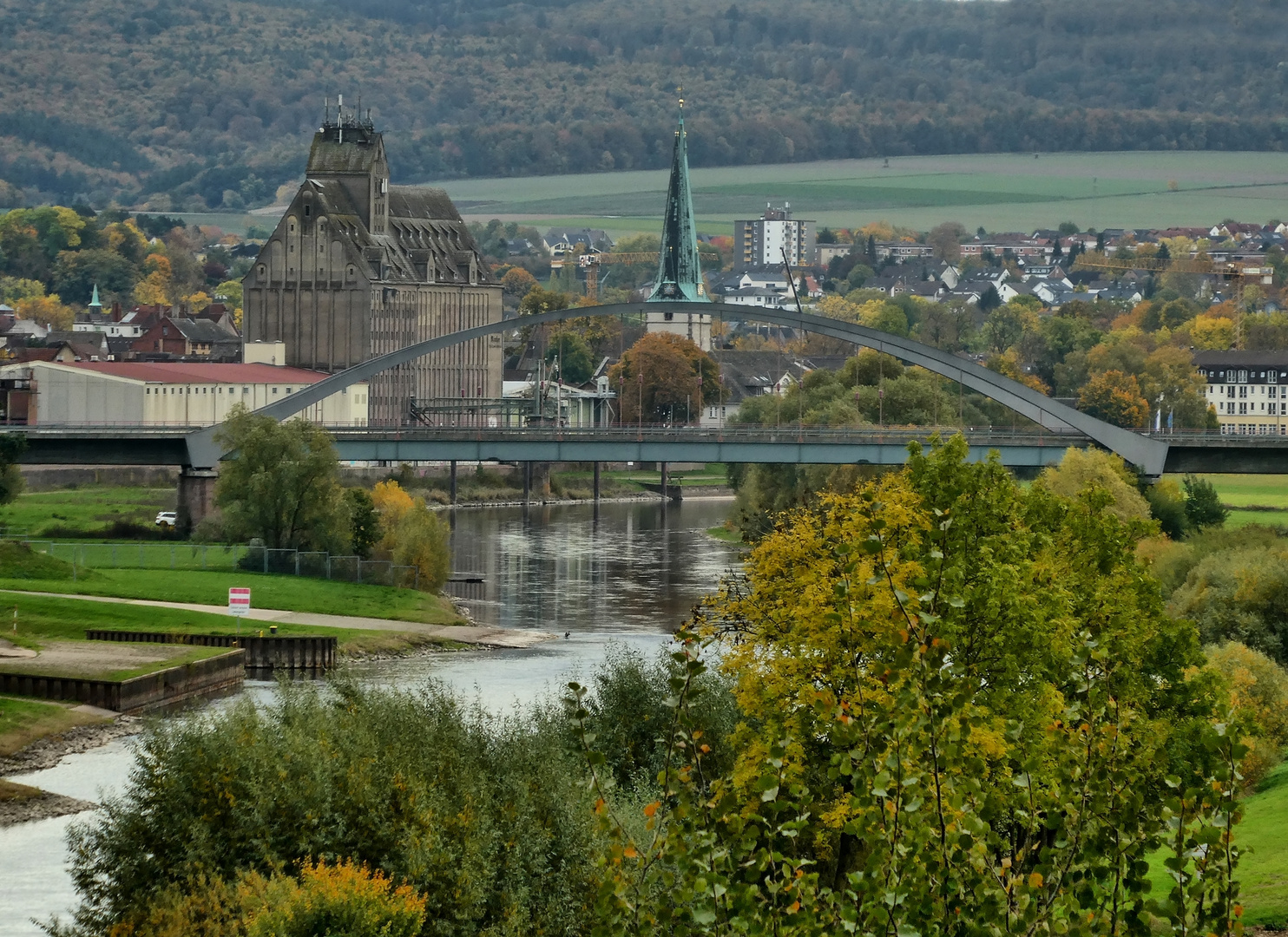 Blick auf Holzminden a.d. Weser ...